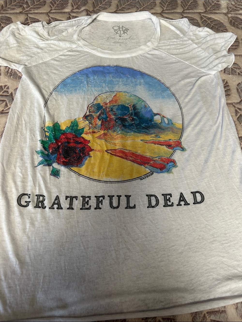 Free People White Short Sleeve Tee with Multicolor Skull & Rose Artwork